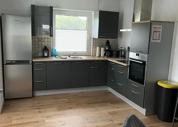 Weitblick Auf Berg, Wald Und Wiese * シュマレンベルク